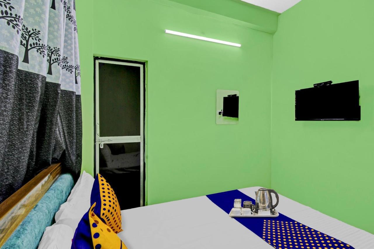 נאגפור Oyo Vrindavan Inn מראה חיצוני תמונה